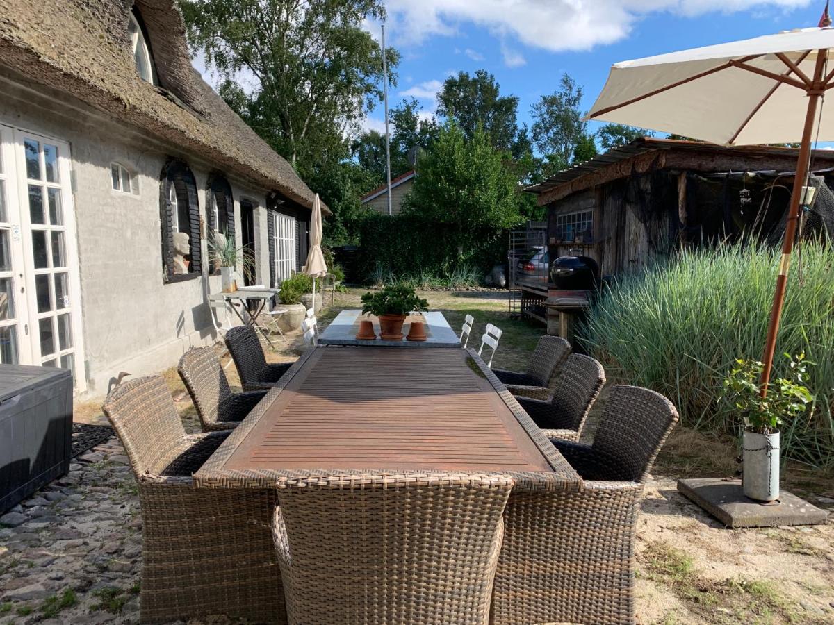 Farm61 Badehotellet I Det Midtjydske - Alder +18 Ar Tjele ภายนอก รูปภาพ